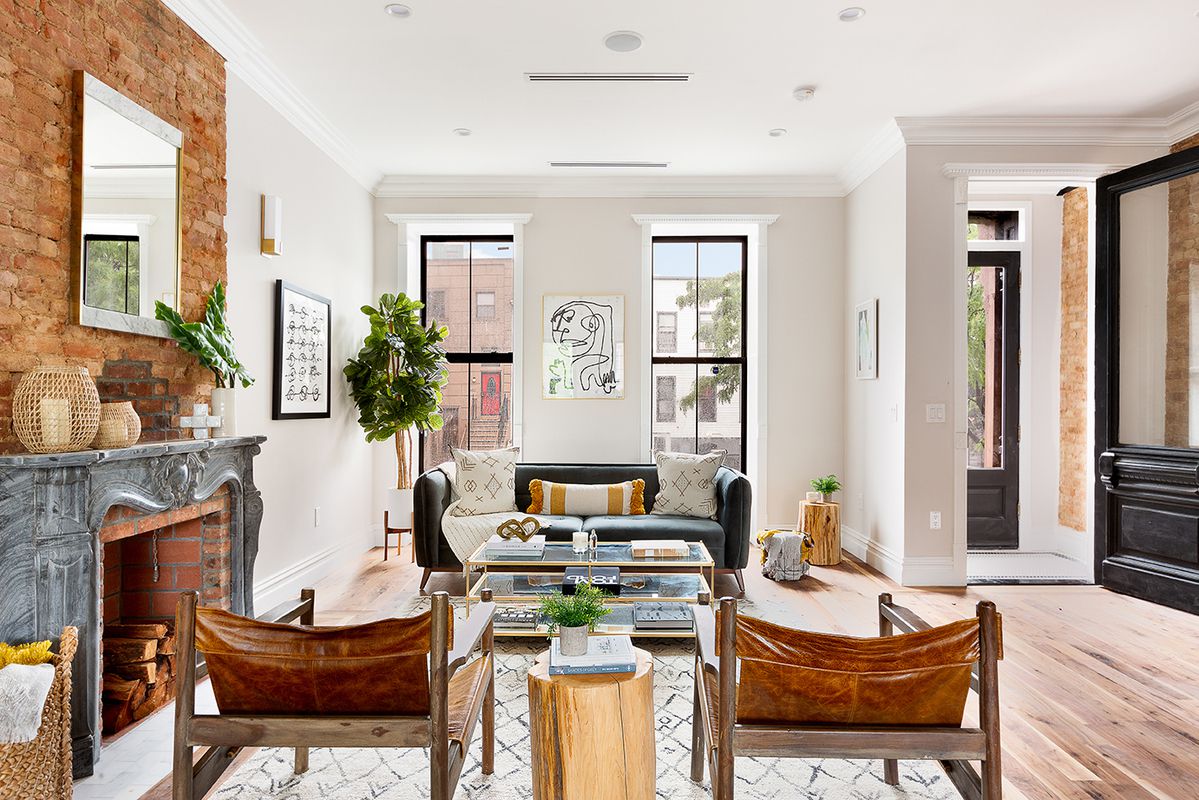 Cozy Bed-Stuy Townhouse-1